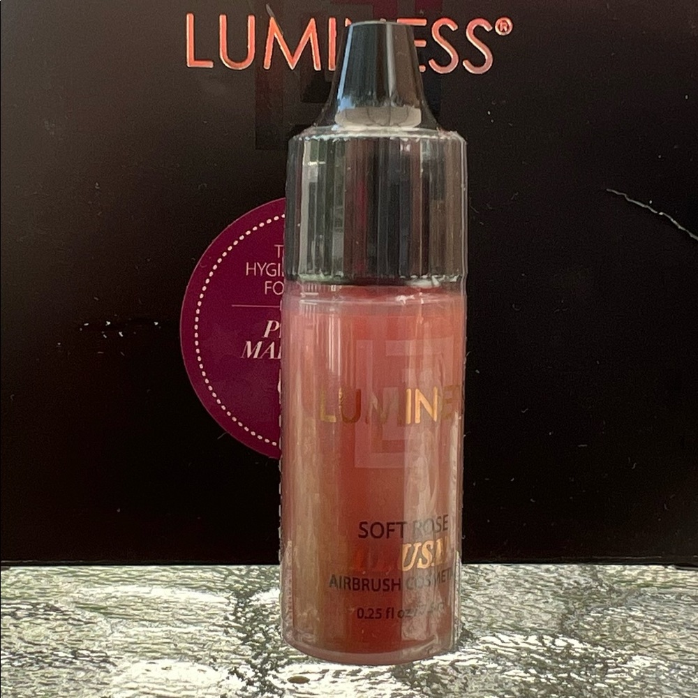 Luminess Air AIRBRUSH blush soft rose .35 floz